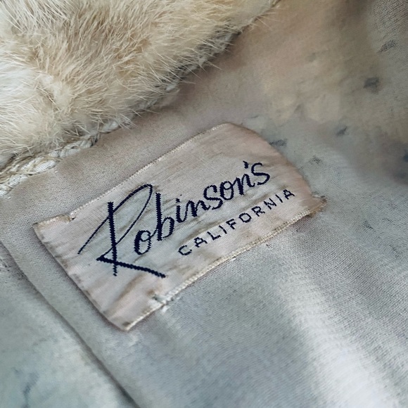 Robinson’s California Vintage Mink Collar Open Front Cropped Overcoat - Picture 5 of 6